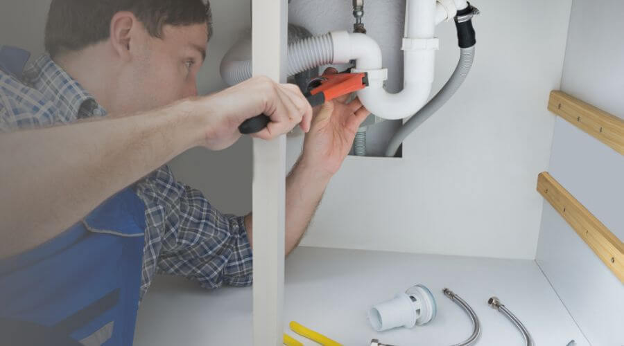 Professional Leak Detection in Macedonia, IA
